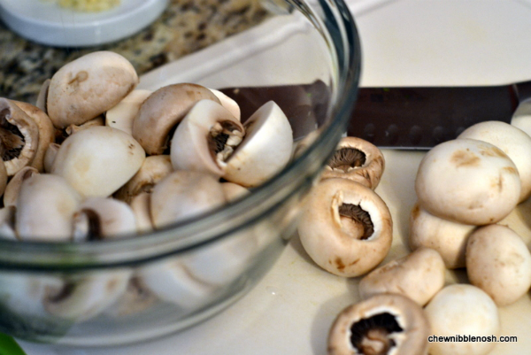Roasted Mushrooms with Balsamic Garlic and Thyme 1 - Chew Nibble Nosh