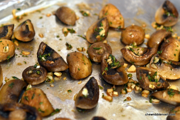 Roasted Mushrooms with Balsamic Garlic and Thyme