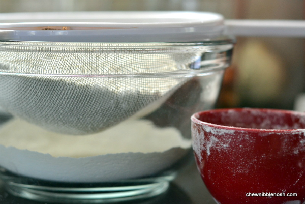 Sour Cream Pound Cake 2 - Chew Nibble Nosh