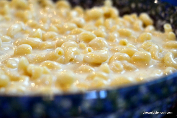My Favorite Mac and Cheese 4 - Chew Nibble Nosh