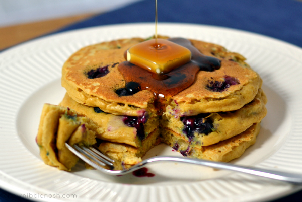 Blueberry Quinoa Pancakes - Chew Nibble Nosh