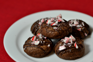 Double Chocolate Peppermint Crunch Cookies - Chew Nibble Nosh 7