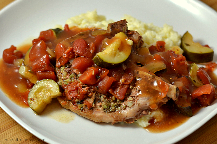 Slow Cooker Italian Pork Chops with Zucchini and Tomatoes - Chew Nibble Nosh