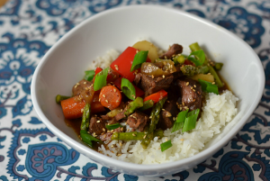 Asian Slow Cooker Beef Stew - Chew Nibble Nosh.