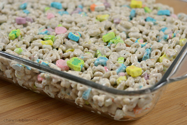 Lucky Charms Marshmallow Treats - Chew Nibble Nosh 4