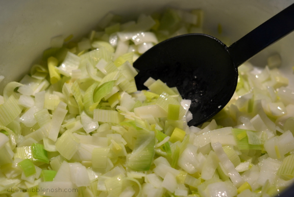 Spring Pea Soup - Chew Nibble Nosh 2