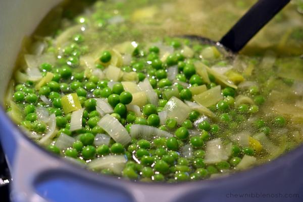 Spring Pea Soup - Chew Nibble Nosh 3