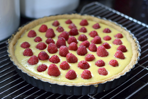 Simple Raspberry Cream Tart - Chew Nibble Nosh 4