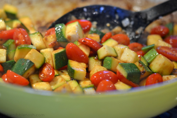 Chicken with Quinoa and Vegetables - Chew Nibble Nosh 4