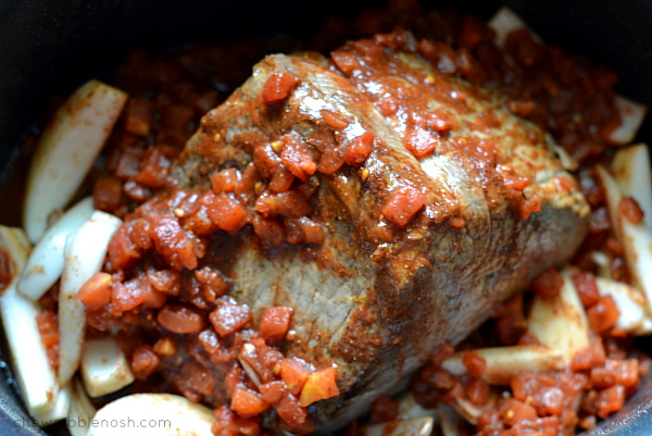 Slow Cooker Cowboy Pot Roast - Chew Nibble Nosh 2