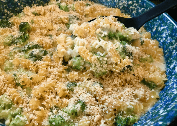 Skinny Baked Broccoli Mac & Cheese
